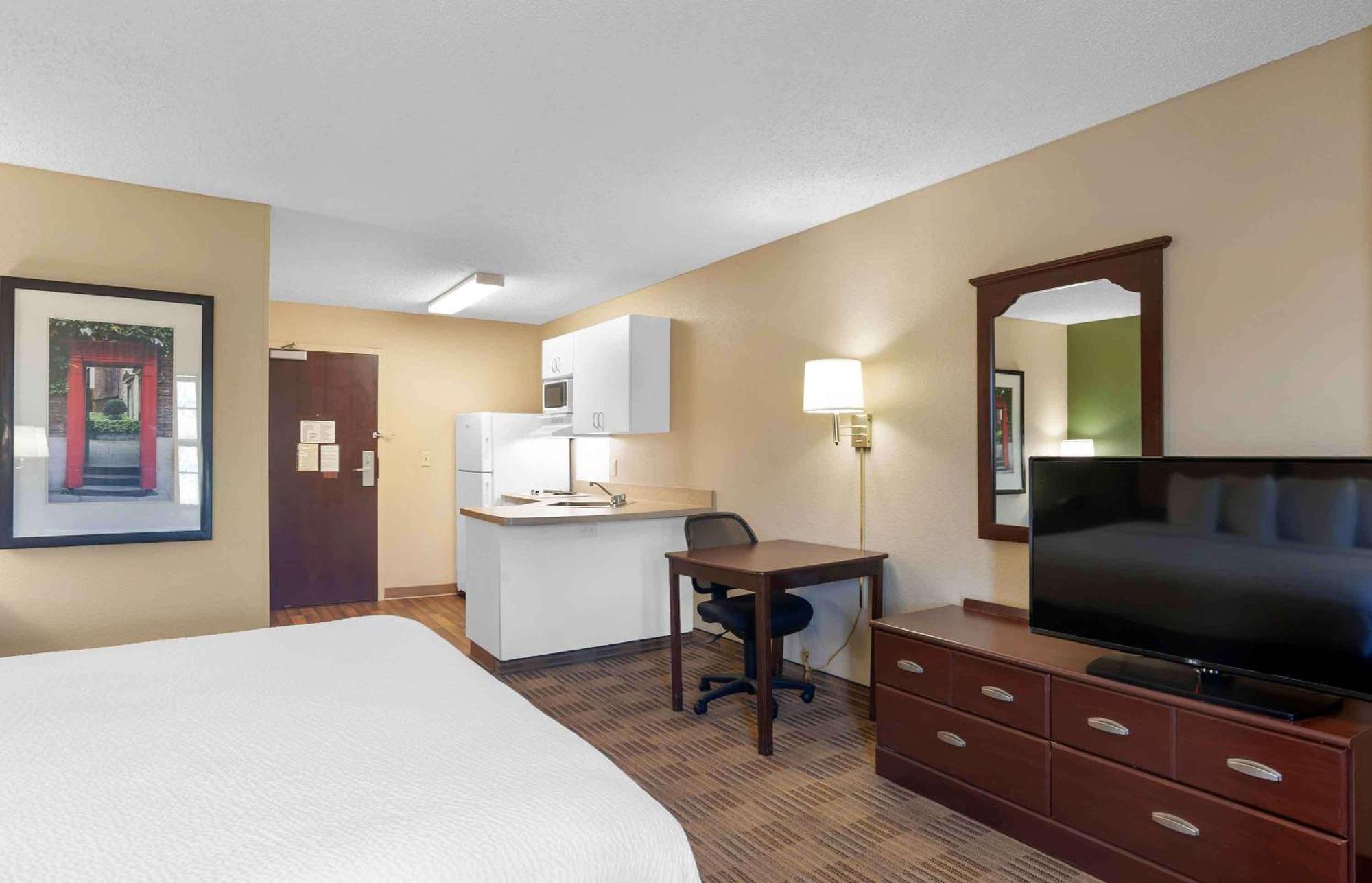 Extended Stay America Suites - Orange County - Katella Ave Ngoại thất bức ảnh