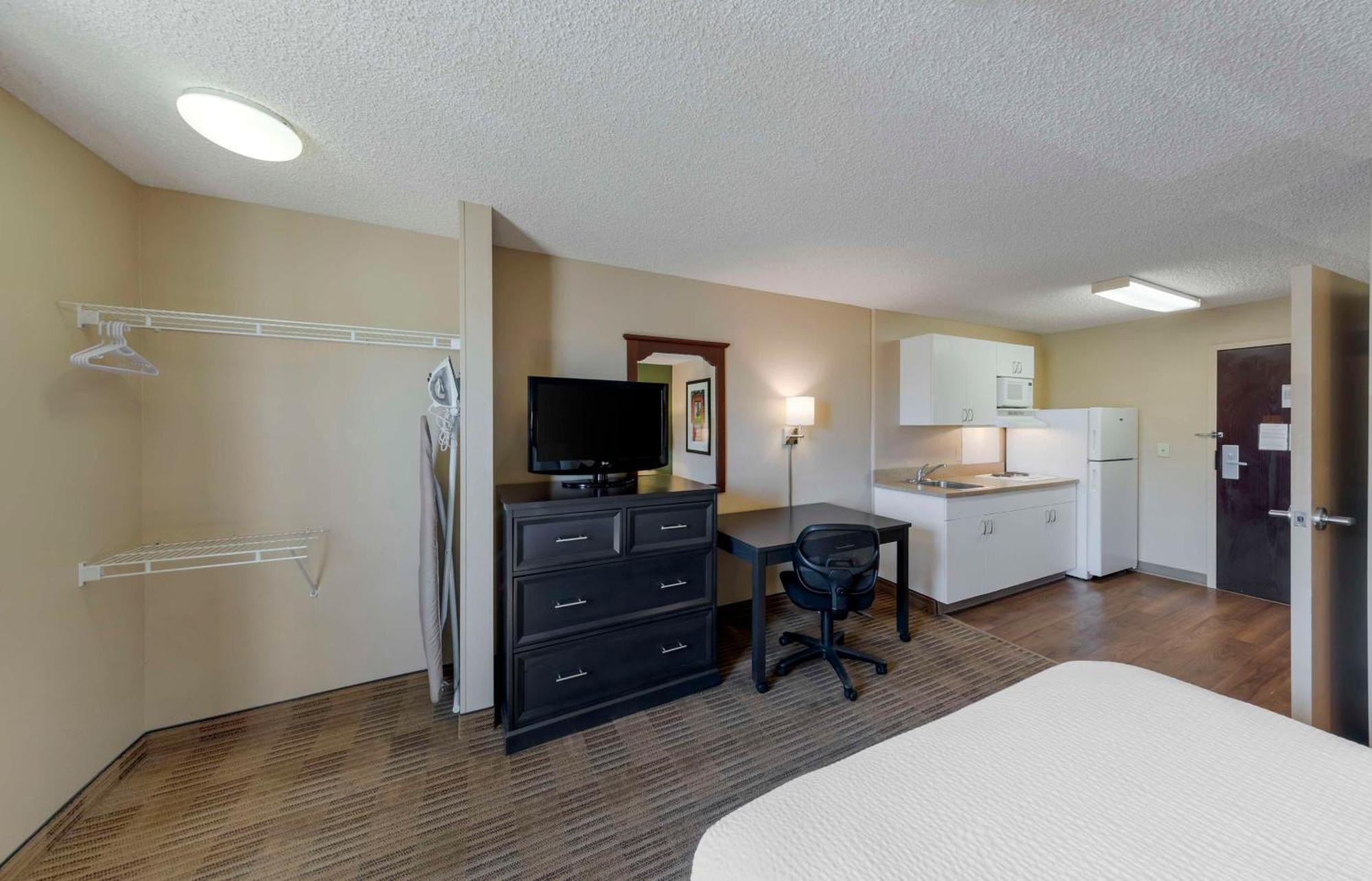 Extended Stay America Suites - Orange County - Katella Ave Ngoại thất bức ảnh
