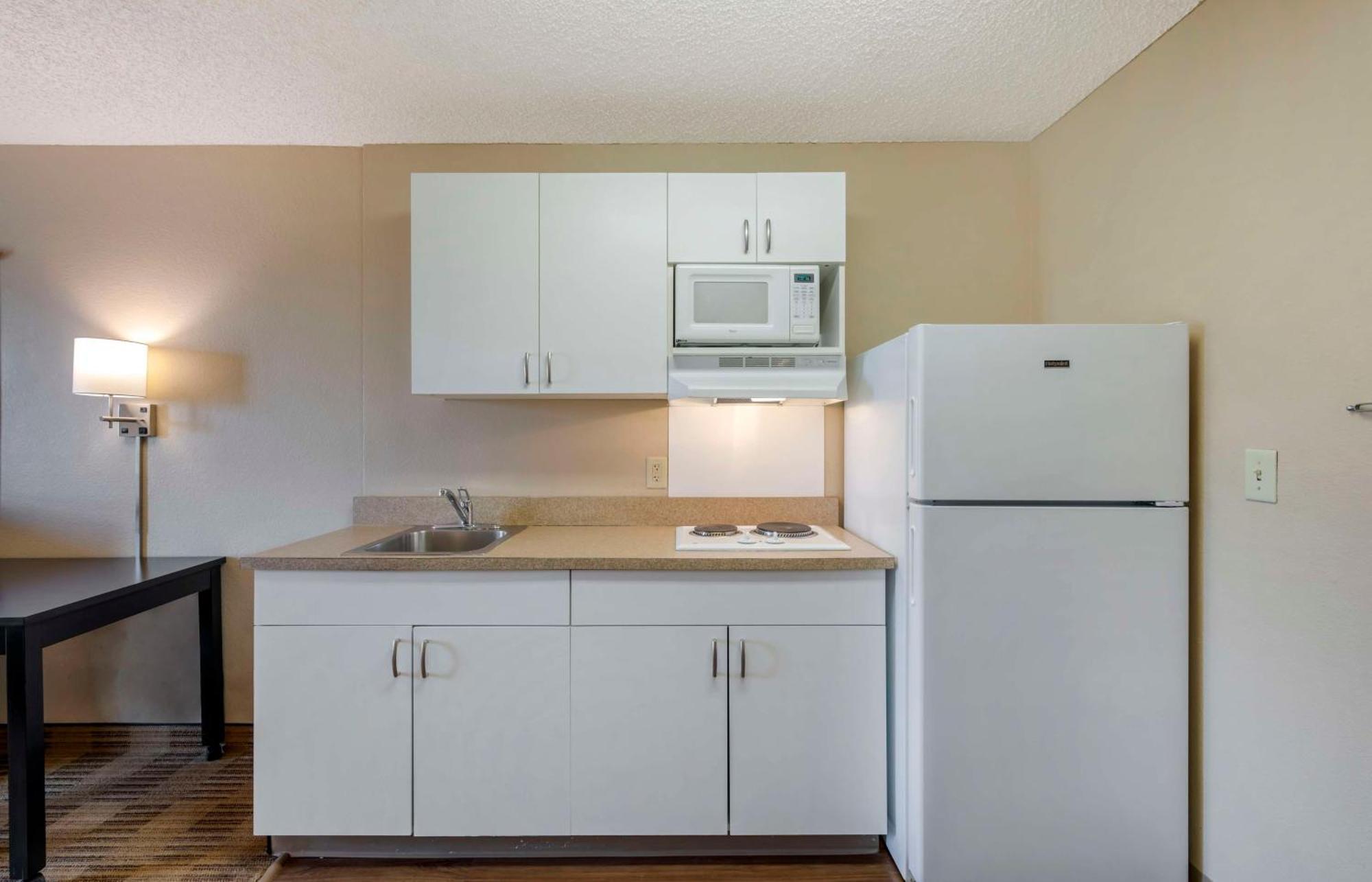 Extended Stay America Suites - Orange County - Katella Ave Ngoại thất bức ảnh
