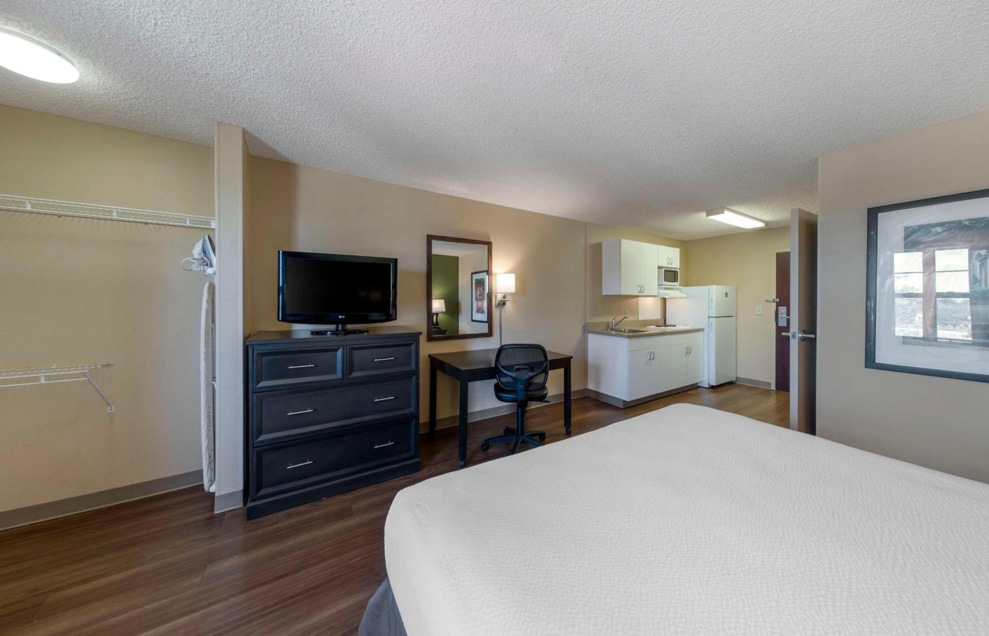 Extended Stay America Suites - Orange County - Katella Ave Ngoại thất bức ảnh