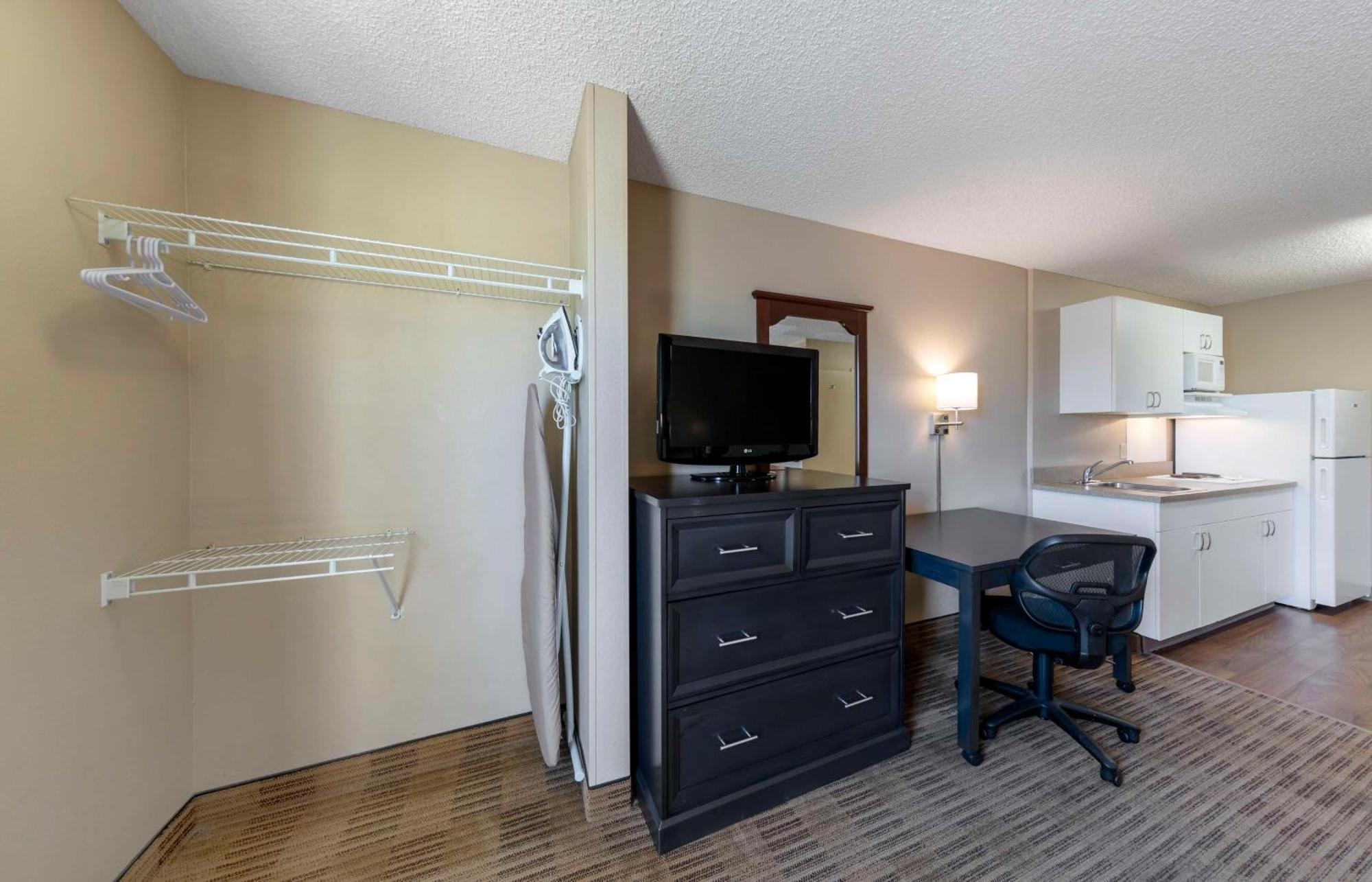Extended Stay America Suites - Orange County - Katella Ave Ngoại thất bức ảnh